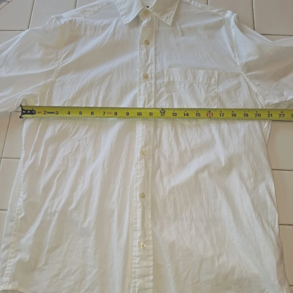 GAP white collared long sleeve button up shirt classic fit size medium blouse - Picture 11 of 14